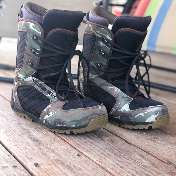 millennium three snowboard boots